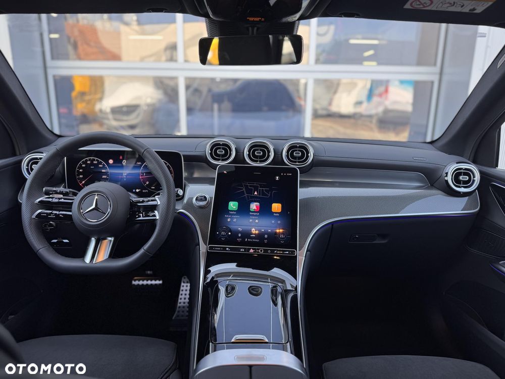 Mercedes-Benz GLC 200 d 4Matic 9G-TRONIC AMG Line Advanced - 15