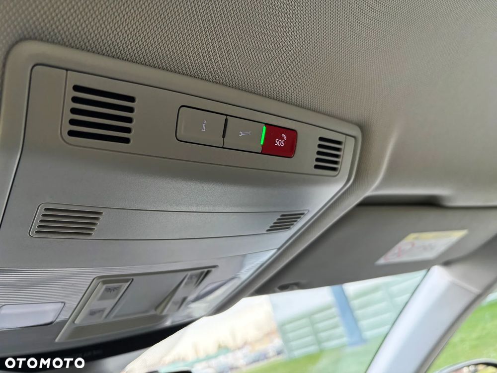 Volkswagen T-Roc 1.5 TSI OPF Life - 36