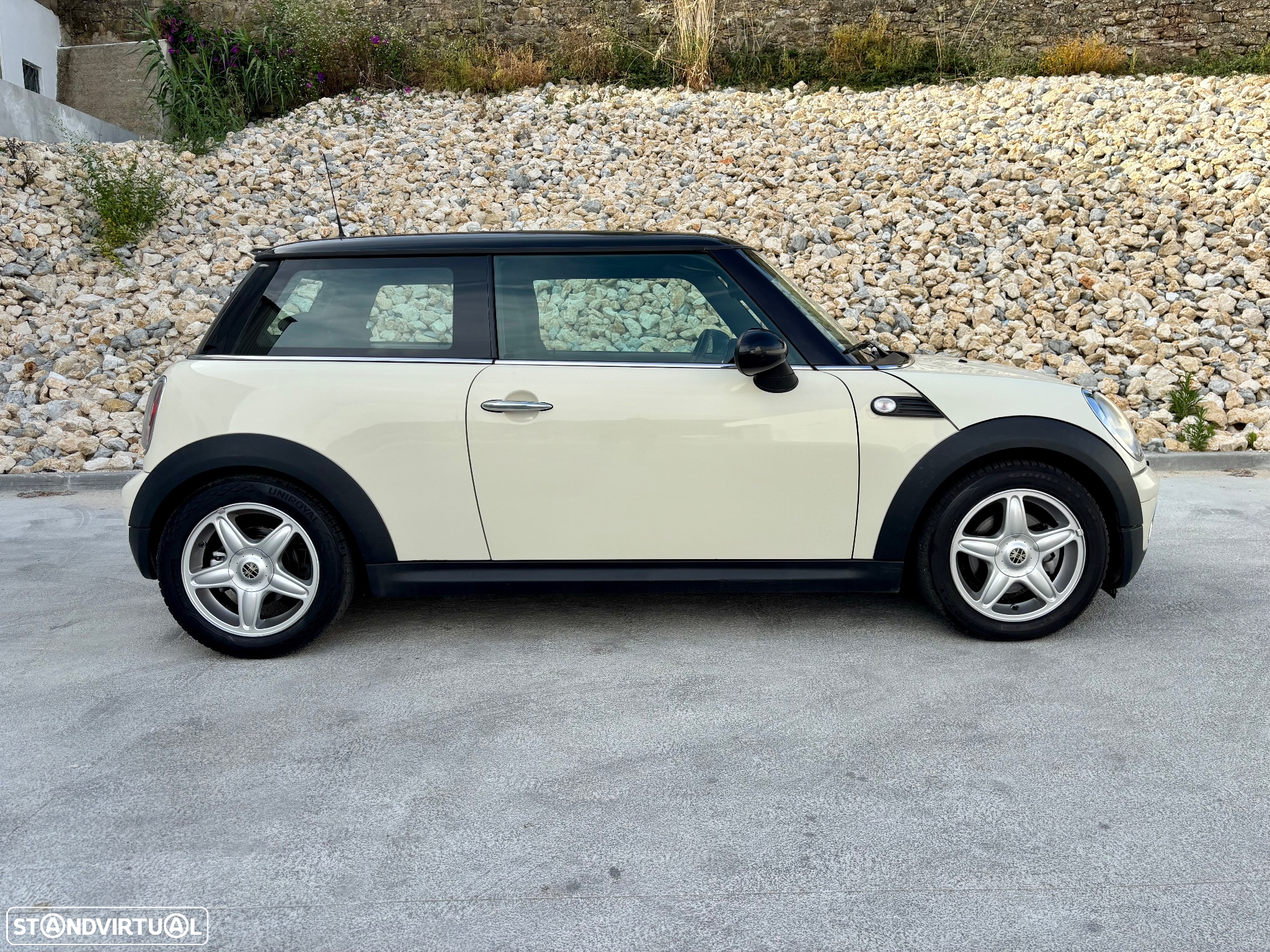 MINI 3 Portas Cooper D - 5