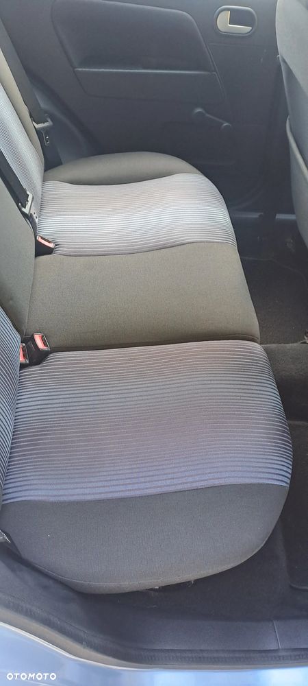 Ford Fusion 1.4 Fun - 23