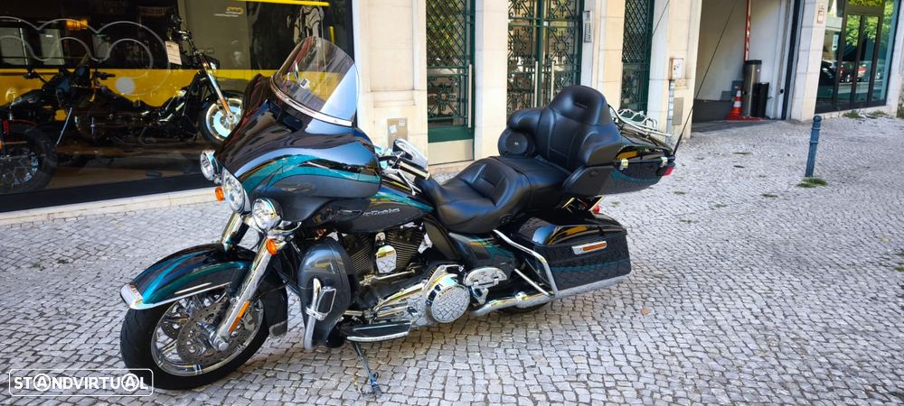 Harley-Davidson Tour Electra Glide Ultra Limited CVO - 3