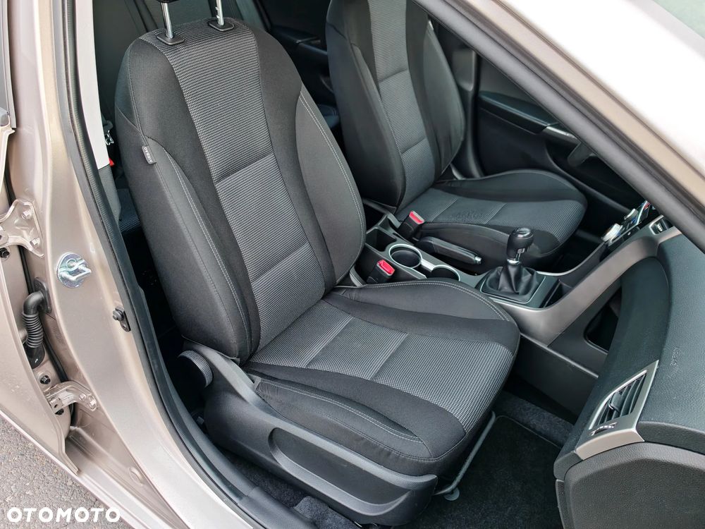 Hyundai i30 1.4 Trend - 35