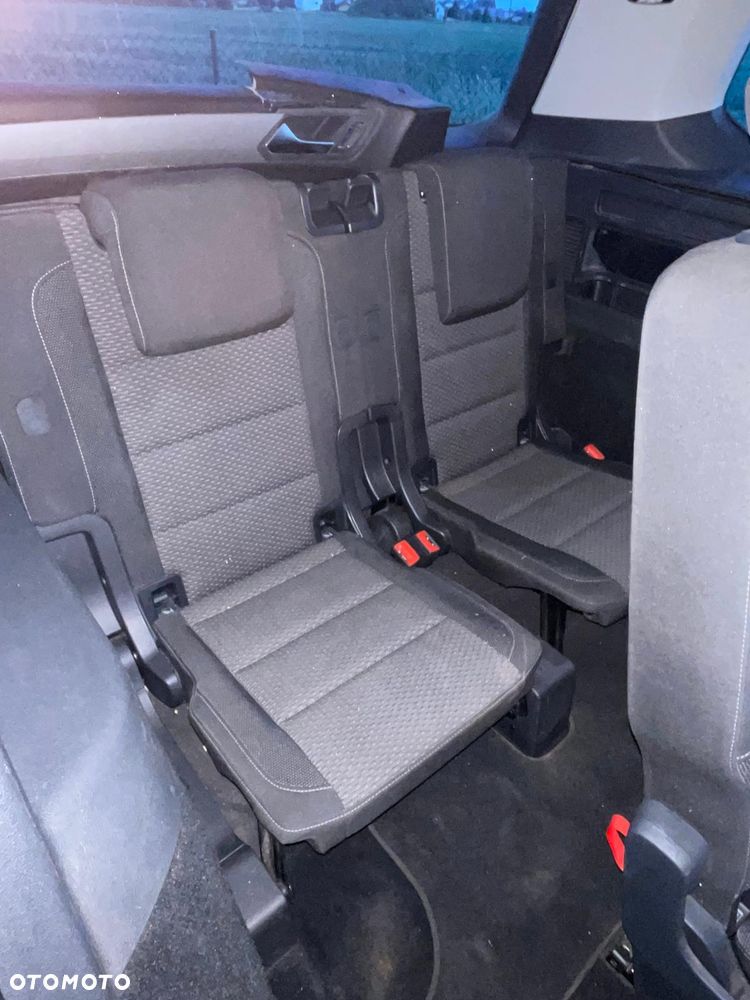 Volkswagen Touran 1.6 TDI SCR BlueMotion Technology Comfortline - 17
