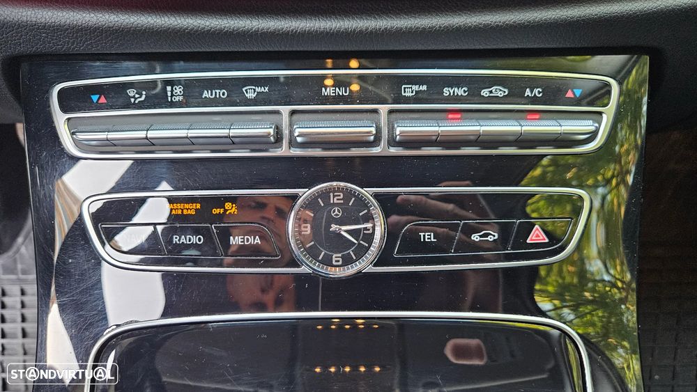 Mercedes-Benz E 220 - 26