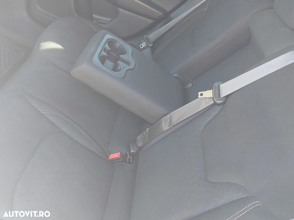 Jeep Compass - 10