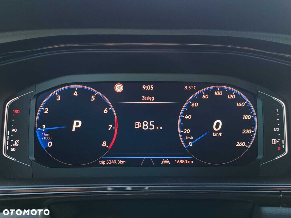 Volkswagen T-Roc 1.5 TSI R-Line DSG - 25