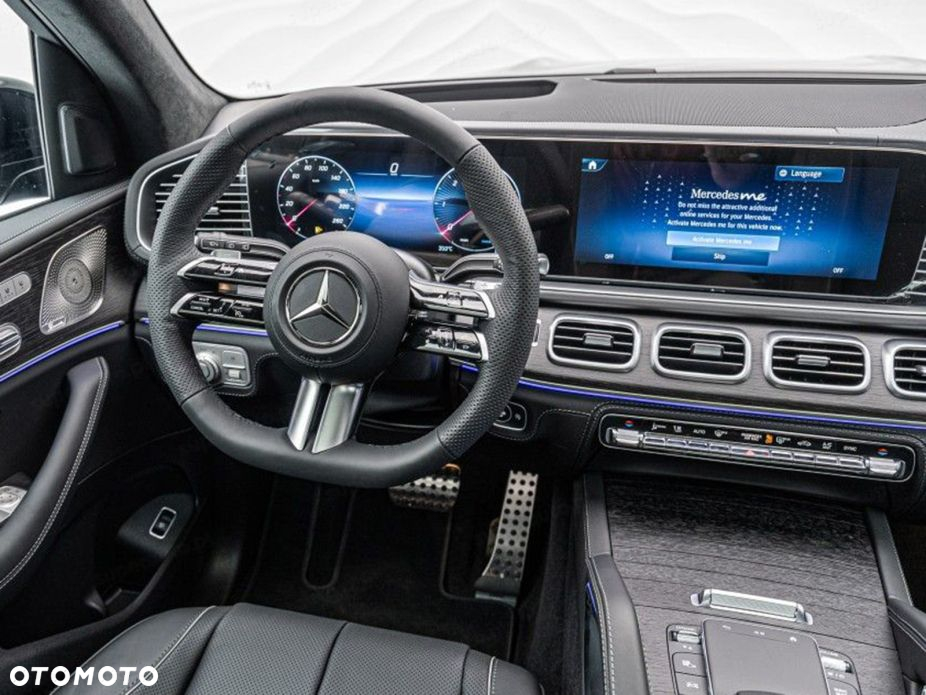 Mercedes-Benz GLS - 13