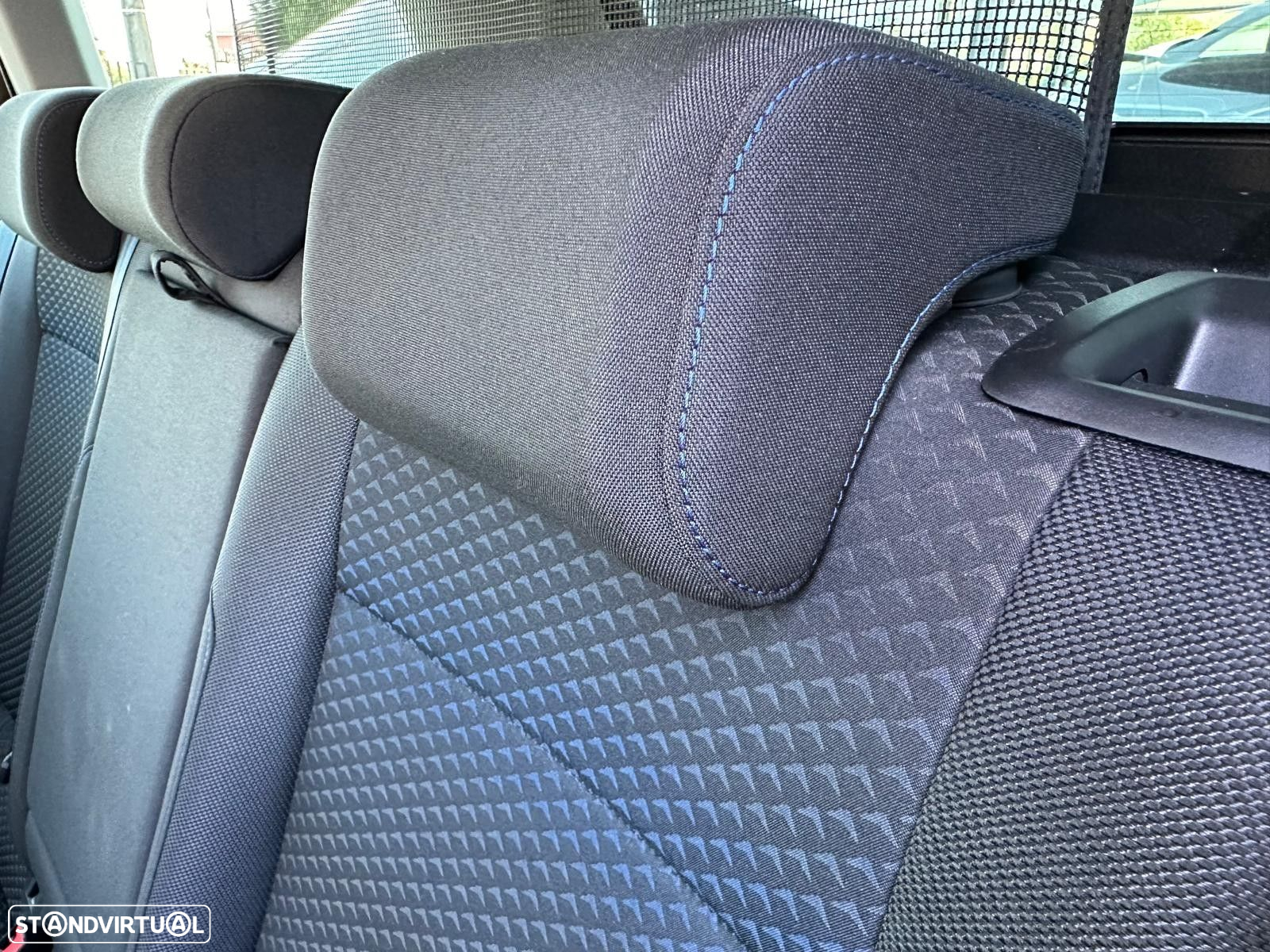 VW Golf Variant 2.0 TDI Highline DSG - 37