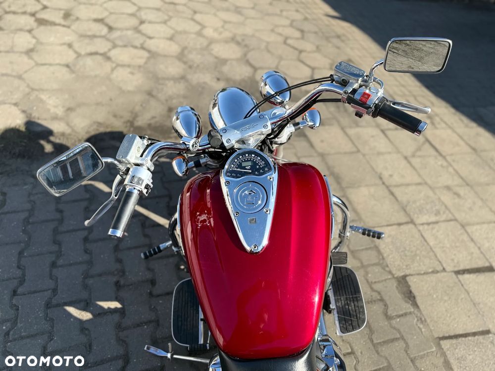 Honda VTX - 15