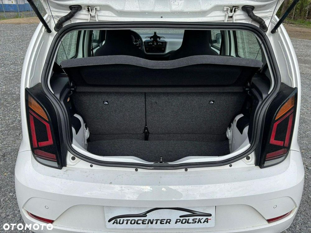 Volkswagen up! - 16