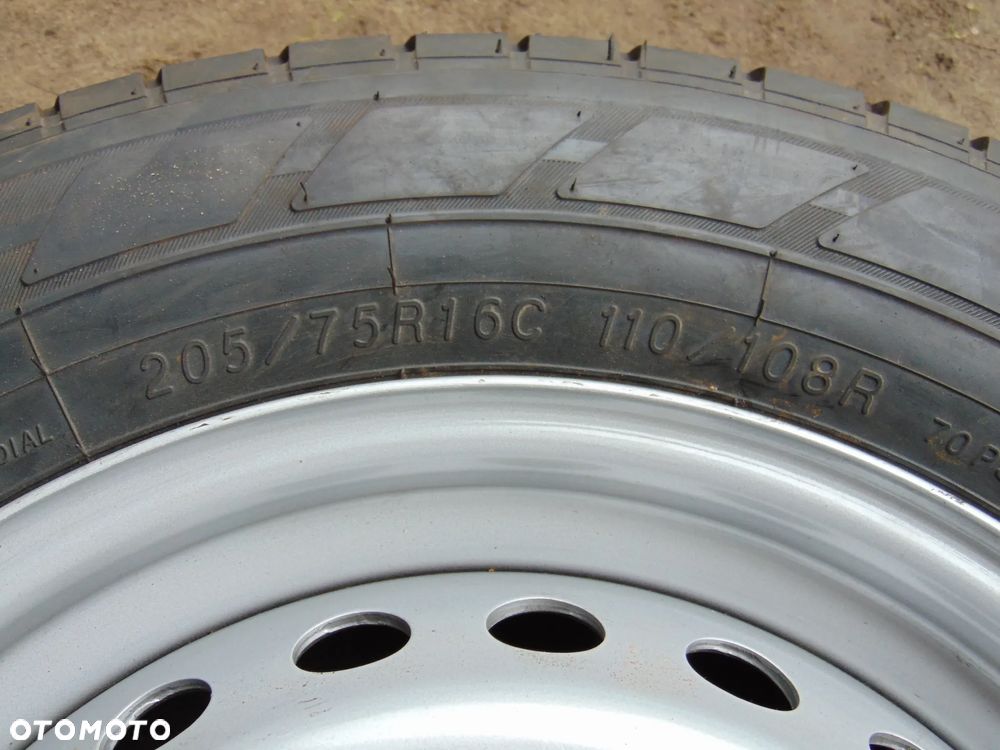 Koło zapasowe opona felga 205/75R16C 205/75 R16C 5801622004 6.5Jx16H2 ET68 Iveco Daily IV 14-22r - 13
