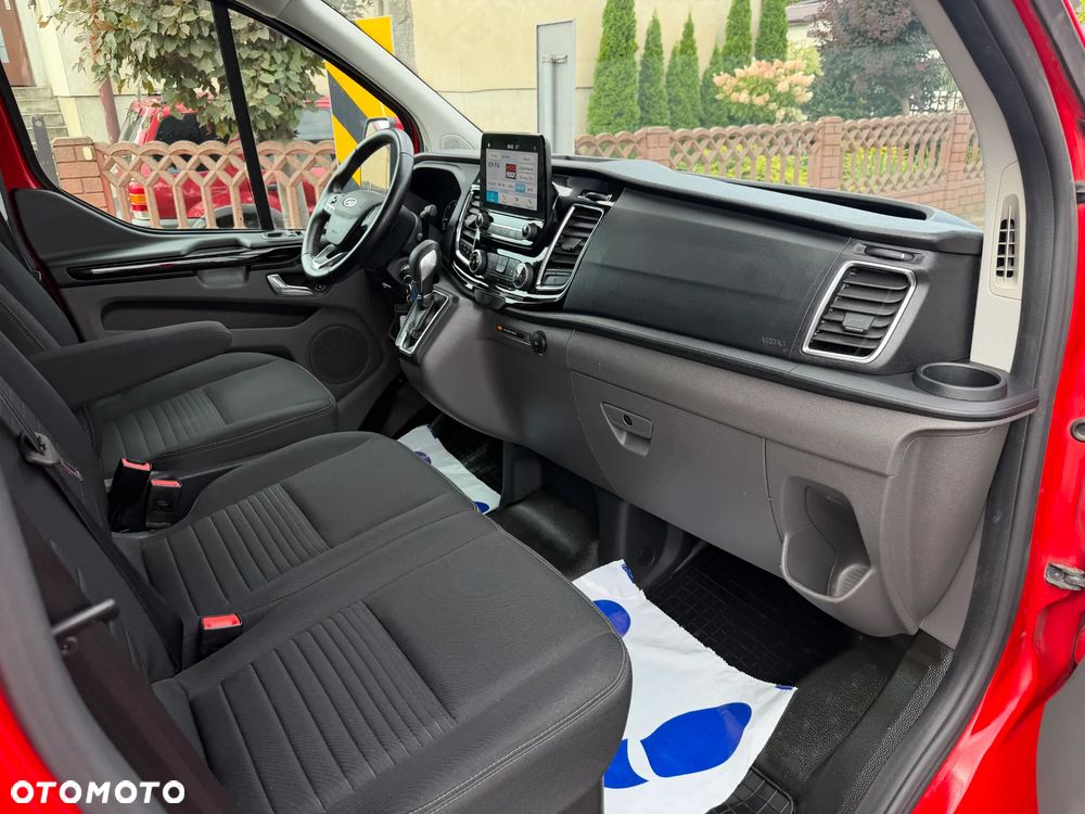Ford TRANSIT CUSTOM - 10