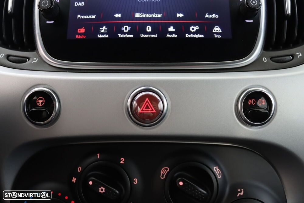 Fiat 500C 1.0 Hybrid Connect - 26