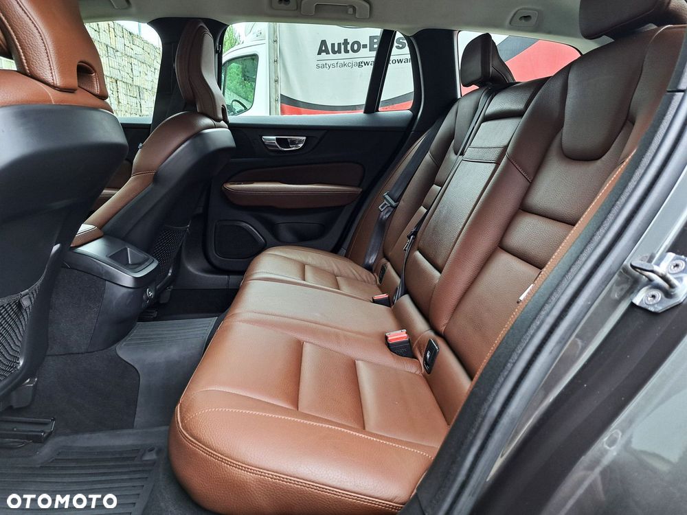 Volvo V60 - 10