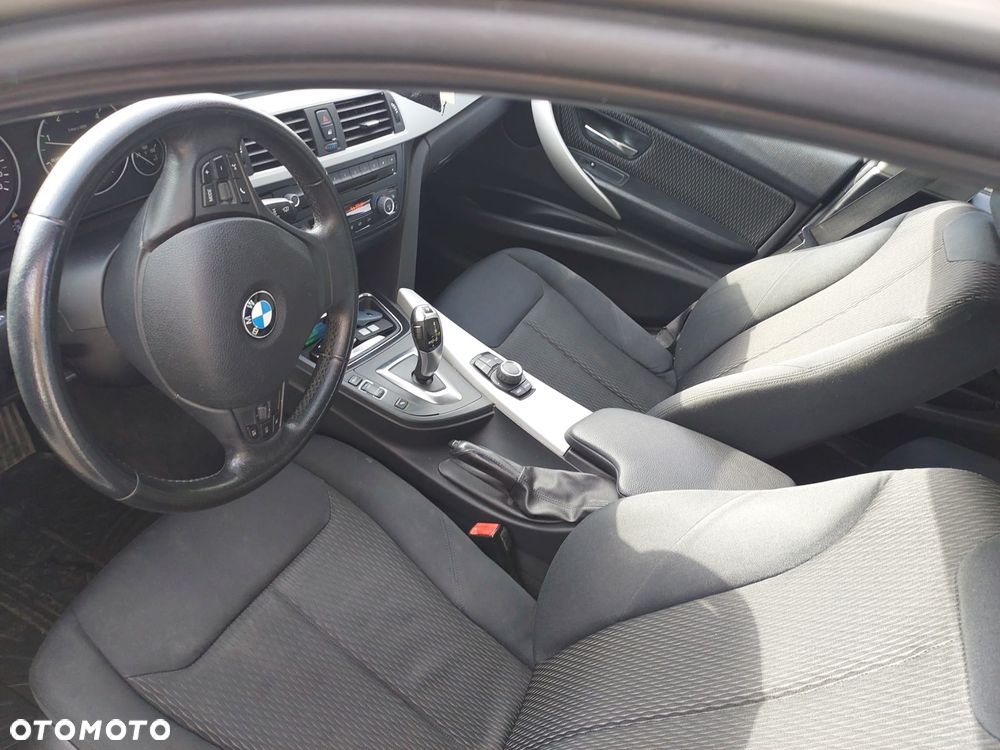 BMW Seria 3 - 19