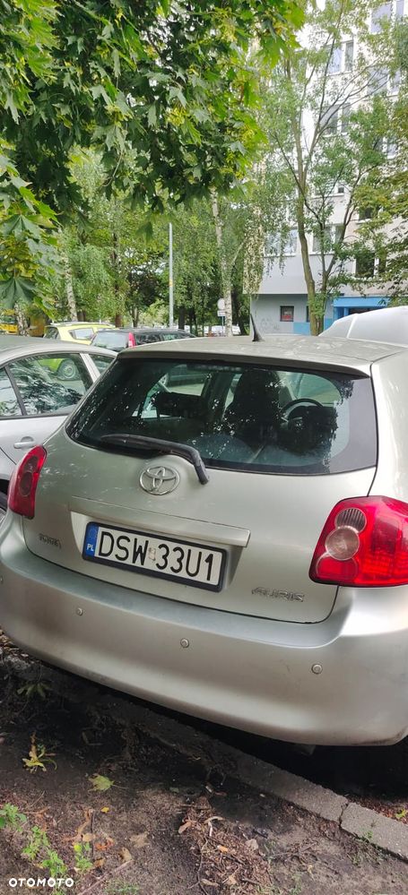 Toyota Auris 1.6 VVT-i Luna - 2