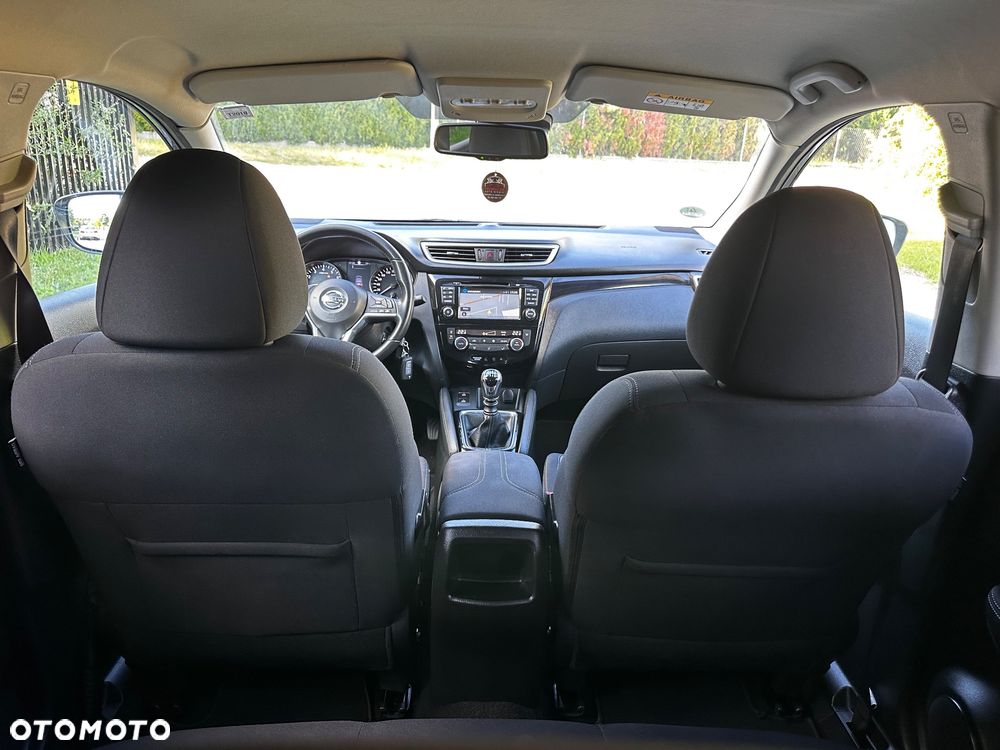 Nissan Qashqai 1.2 DIG-T N-Vision - 34