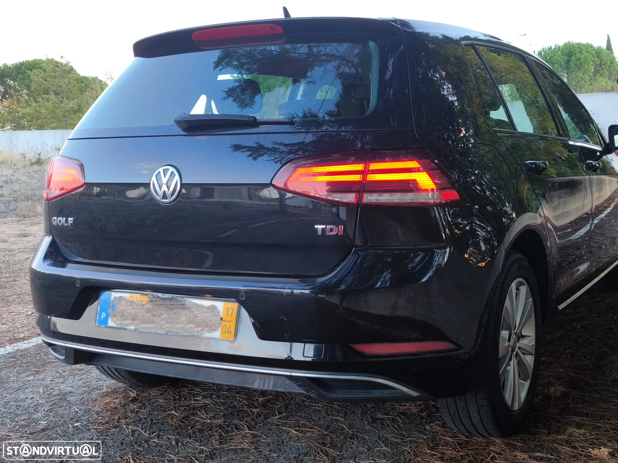 VW Golf 1.6 TDI Confortline - 12