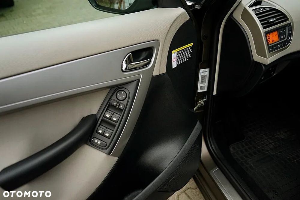 Citroën C4 Picasso - 11