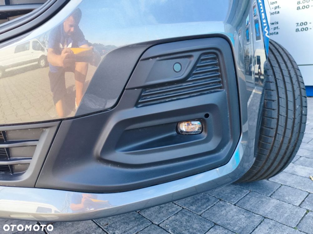 Ford Transit Connect - 27
