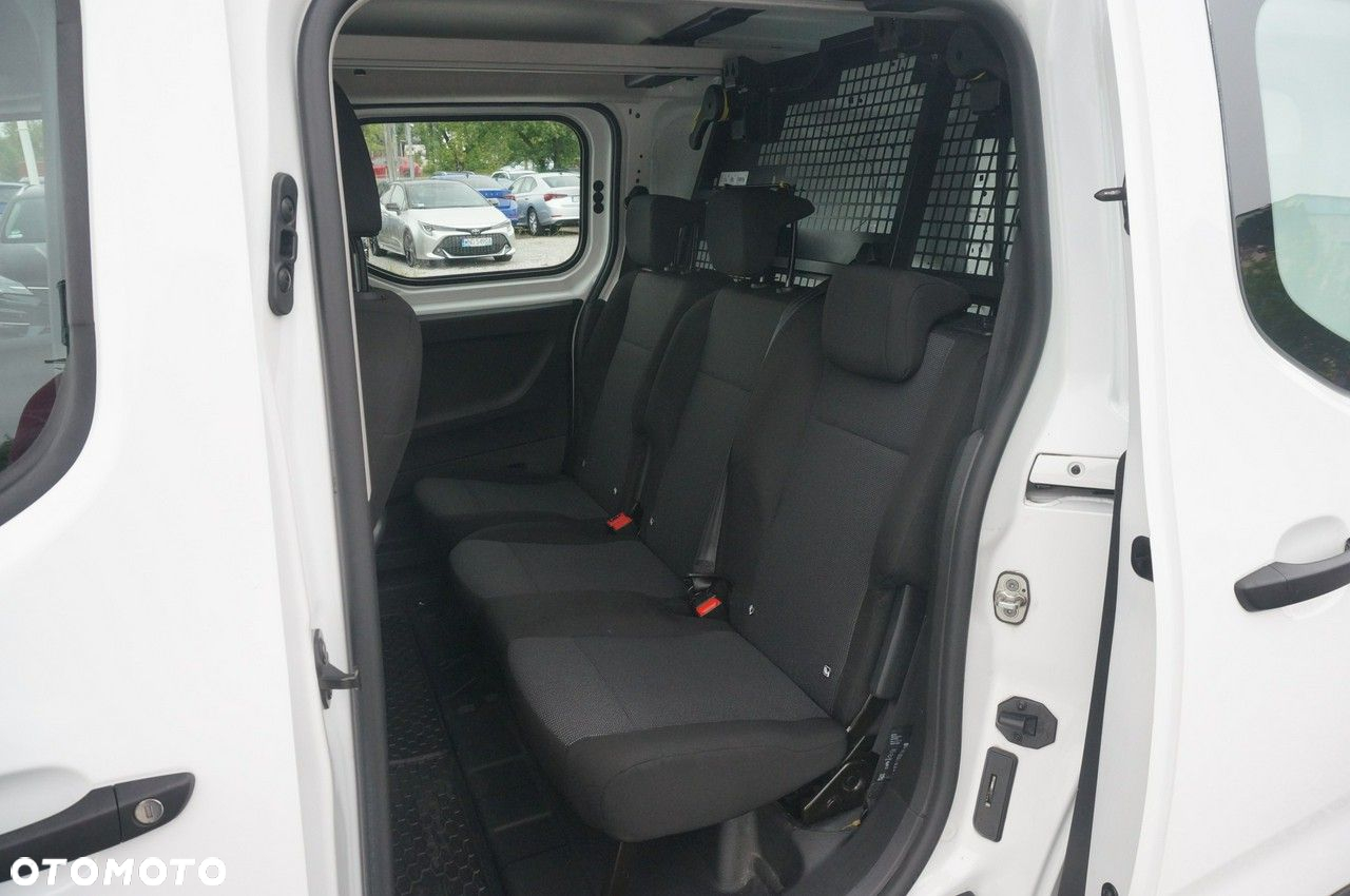 Opel Combo Cargo XL 1.5 CDTI 2,4t (bryg.) - 24