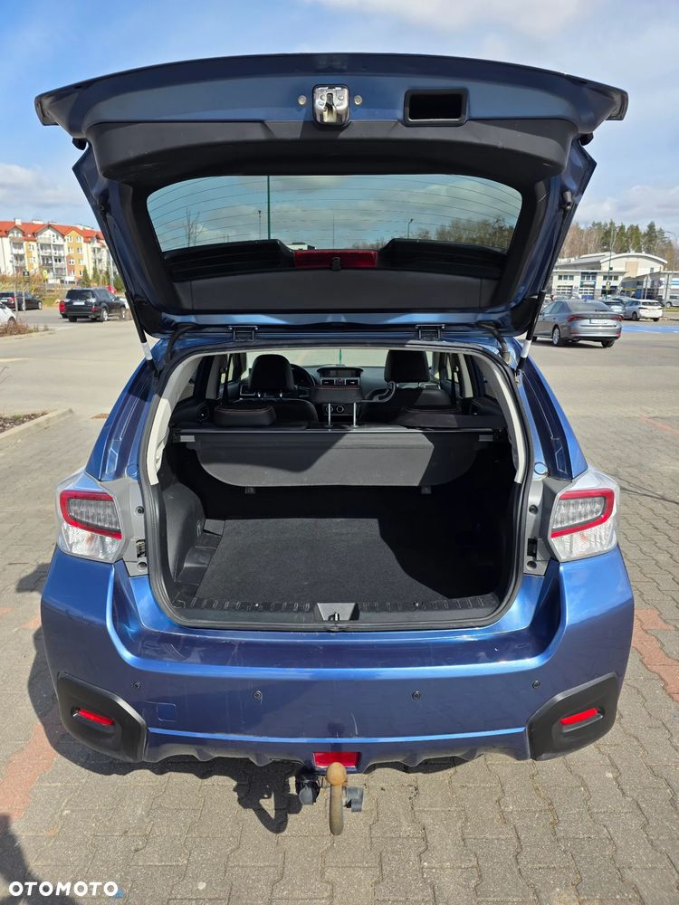 Subaru XV 2.0 i Exclusive Lineartronic - 9