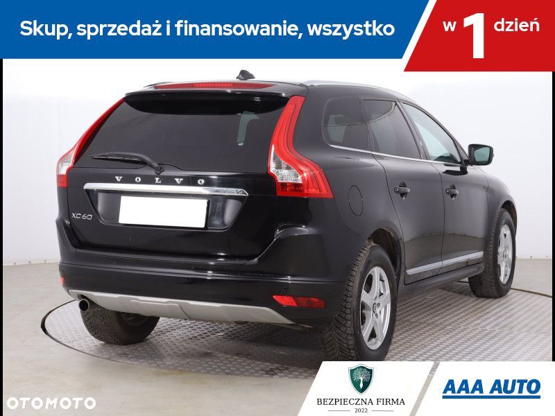 Volvo XC 60 - 6