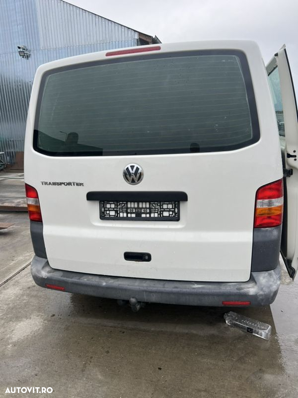 DEZMEMBREZ Piese Auto Volkswagen Vw Transporter T5 Motor 2.5 Diesel Cod AXD Cutie de Viteze Manuala 6 Trepte Bara fata completa Capota Far Portiera fata stanga dreapta Volan pe stanga - 8