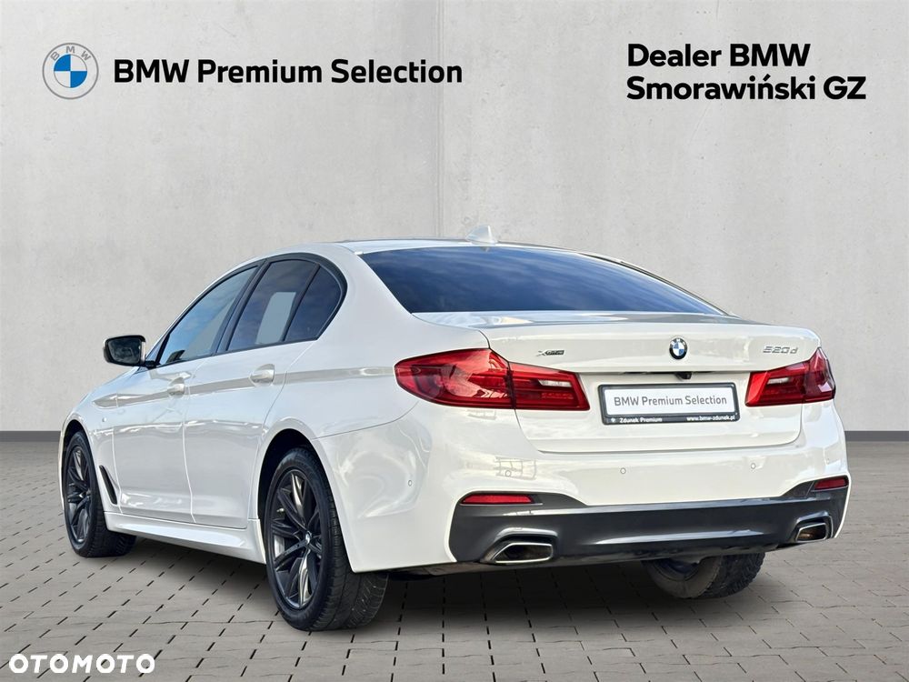 BMW Seria 5 520d xDrive - 2