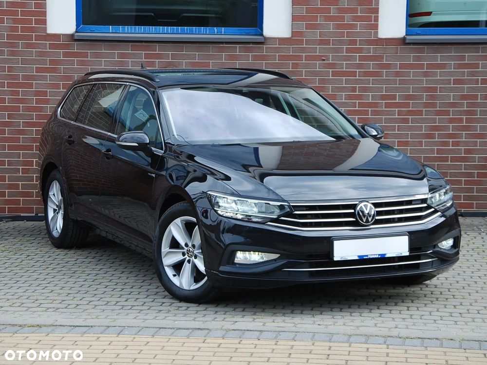 Volkswagen Passat - 18