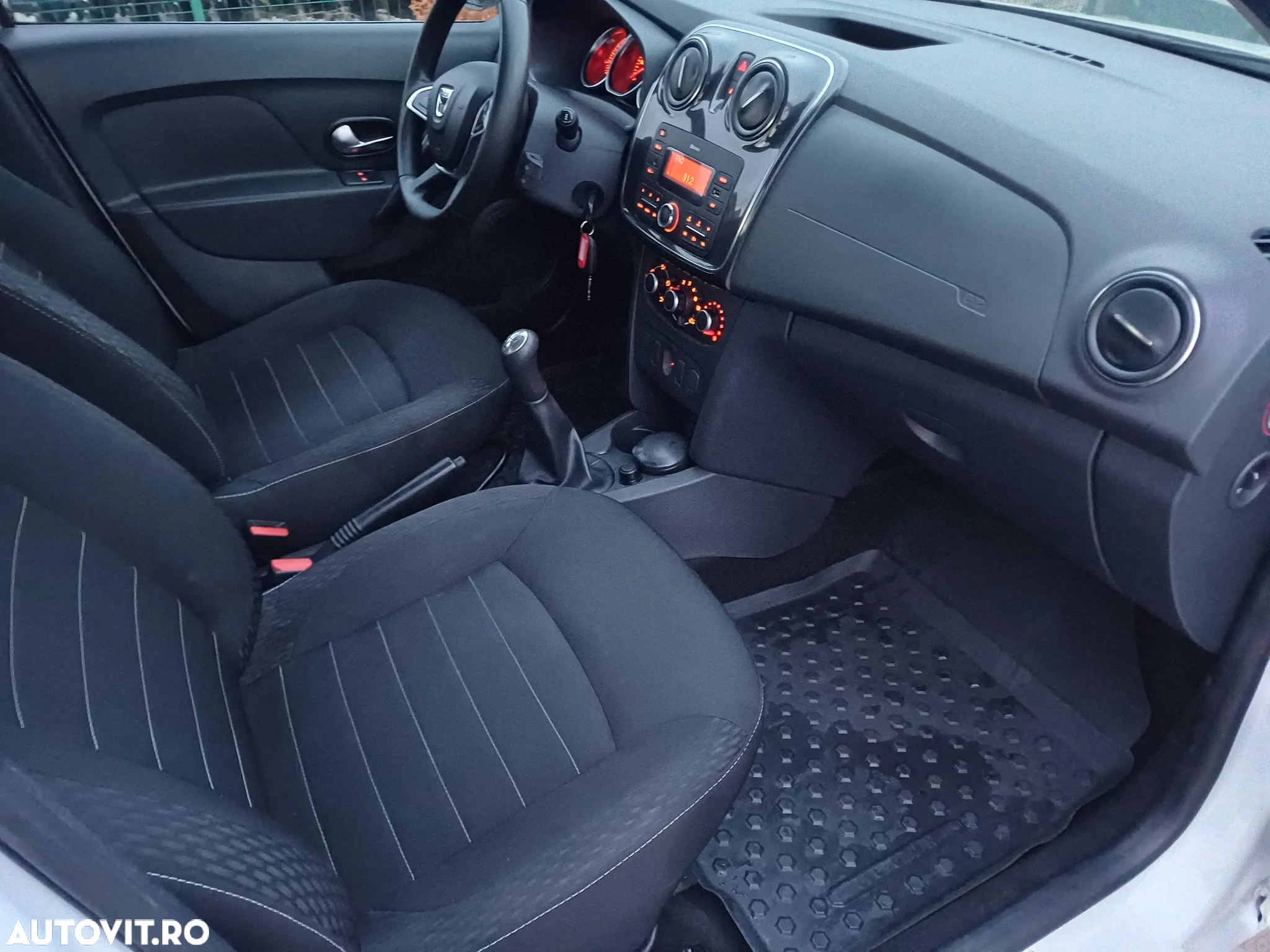 Dacia Logan - 10