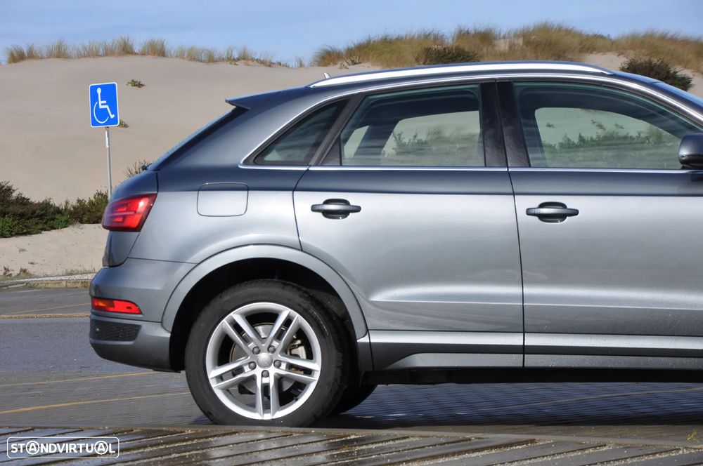 Audi Q3 2.0 TDI S-line - 55