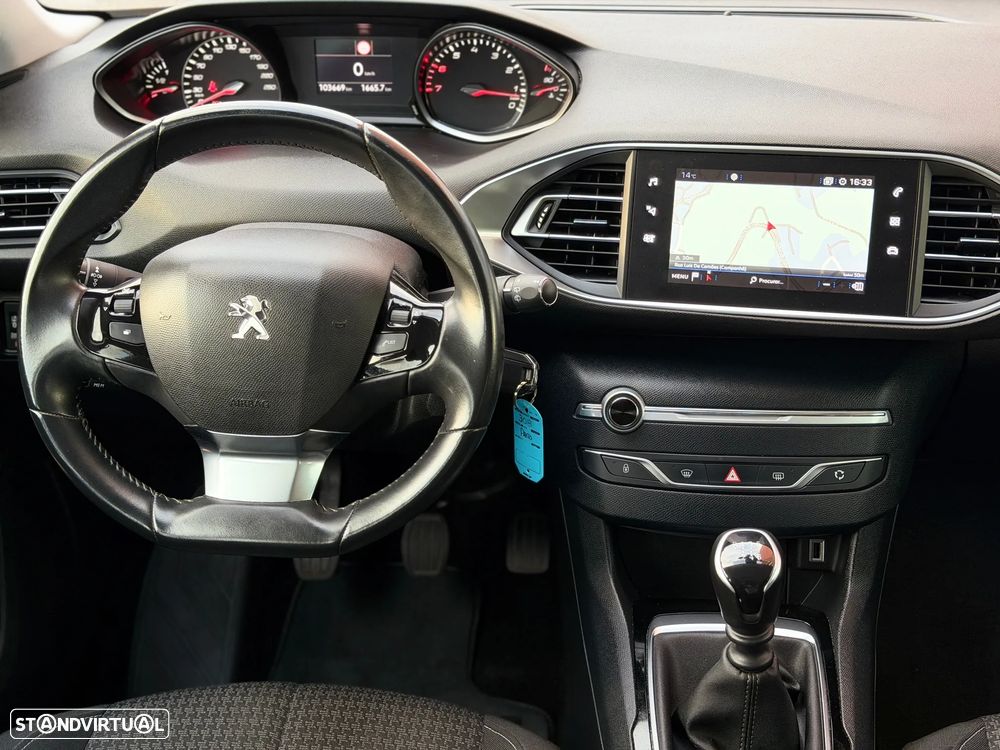 Peugeot 308 1.2 PureTech Active J17 - 5