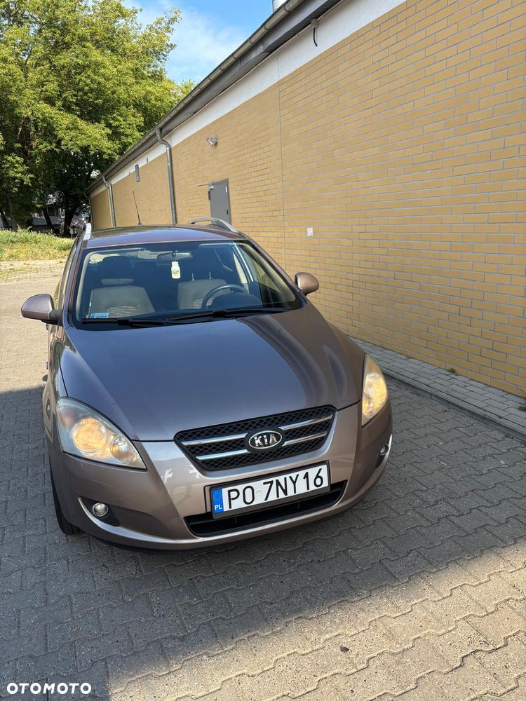 Kia Ceed 1.6 Comfort - 1
