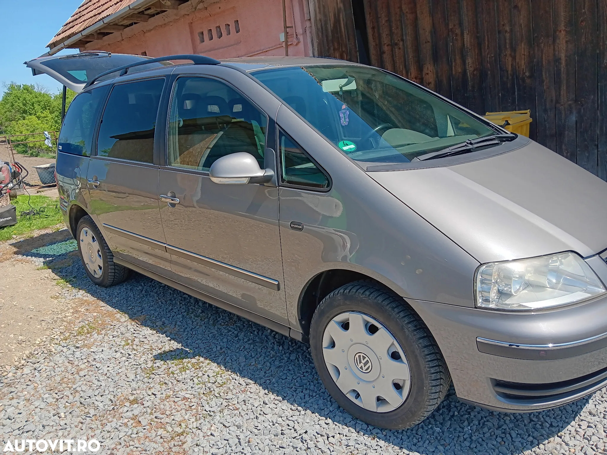 Volkswagen Sharan 2.0 TDI Comfortline - 30