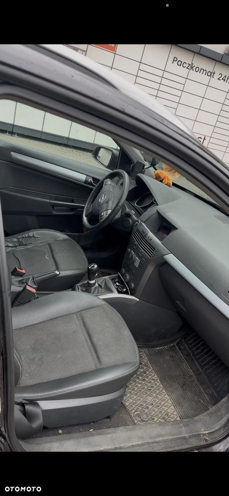 Opel Astra ver-1-9-cdti - 12