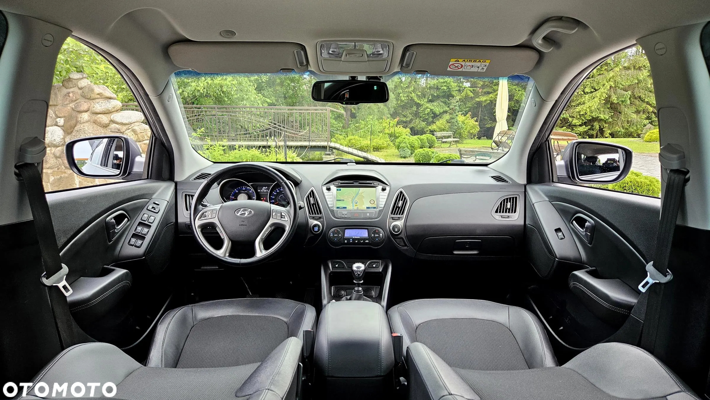 Hyundai ix35 2.0 CRDi 4WD Fifa World Cup Gold Edition - 27