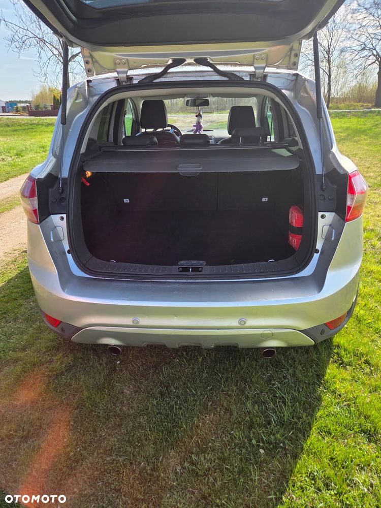 Ford Kuga 2.0 TDCi Individual - 11