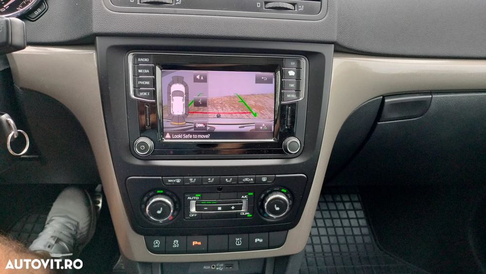 Skoda Yeti Outdoor 1.6 TDI DSG Elegance 4x2 - 12
