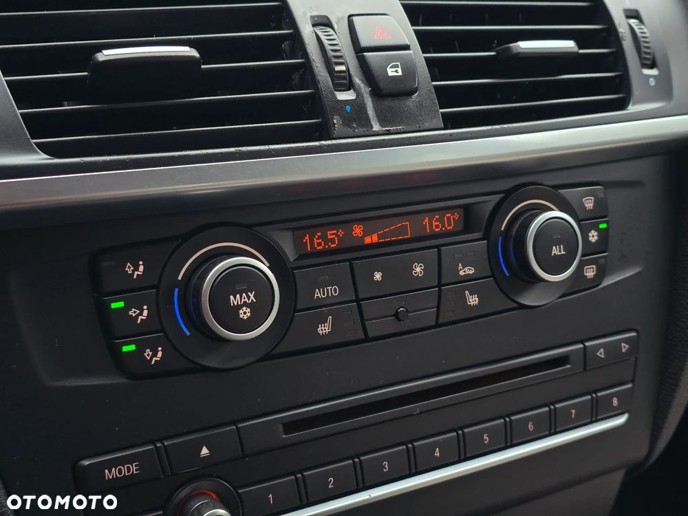 BMW X3 xDrive20i - 32