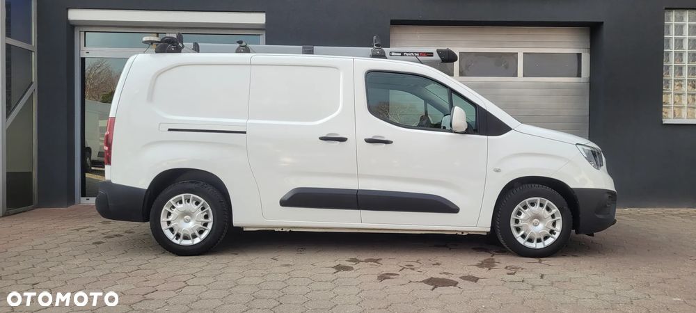 Opel COMBO - 4