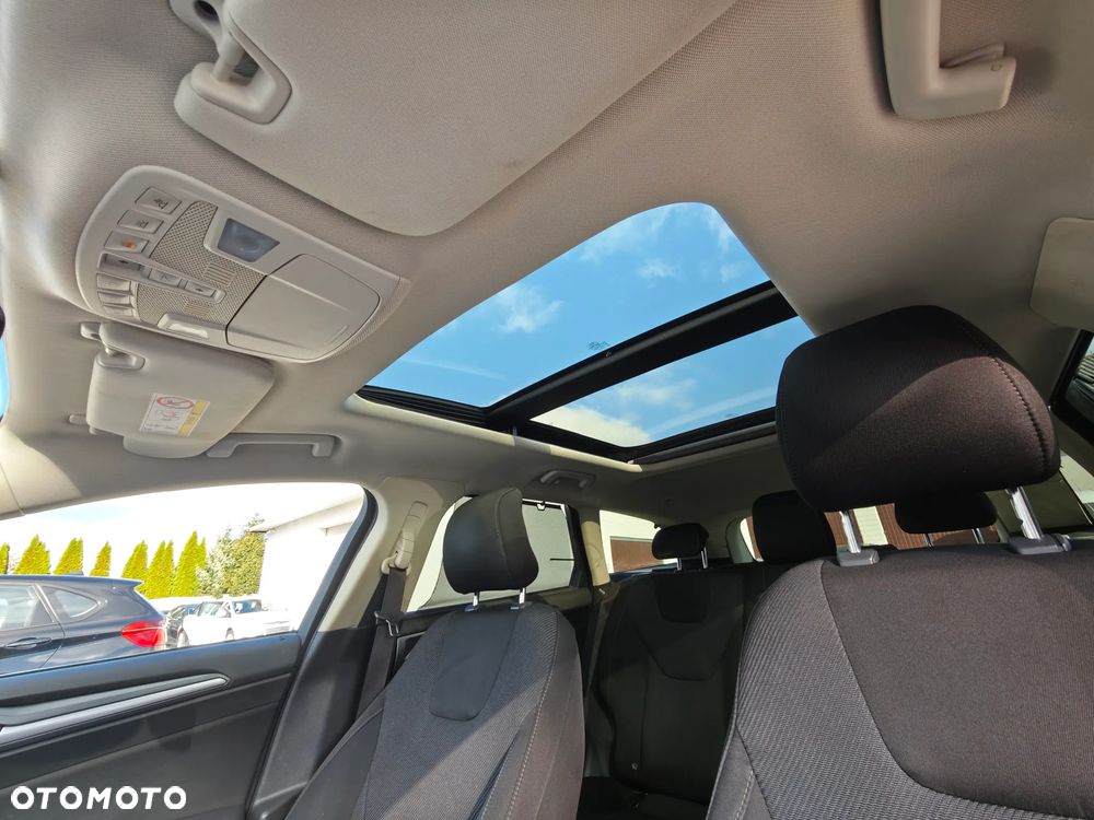 Ford Mondeo - 25