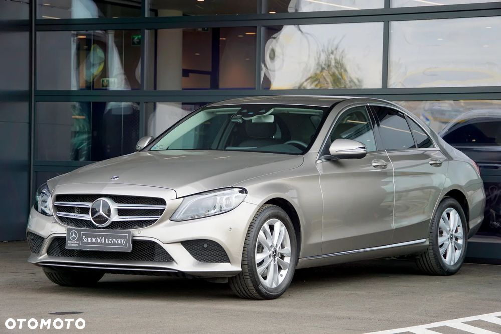 Mercedes-Benz Klasa C 300 9G-TRONIC Avantgarde - 2