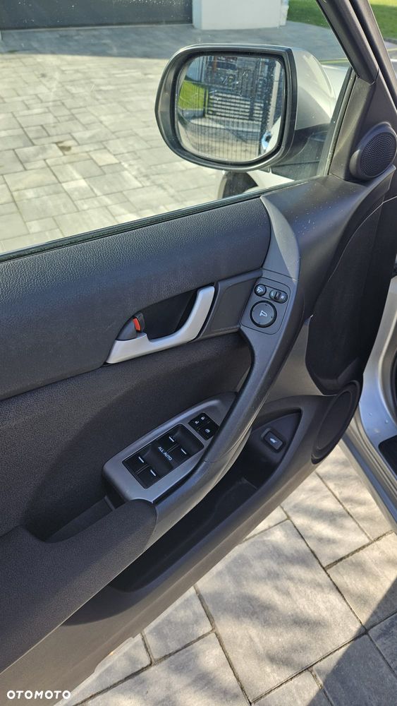 Honda Accord 2.0 Elegance - 16