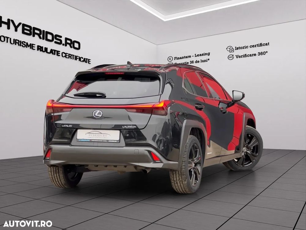 Lexus UX 250h Executive Line - 5
