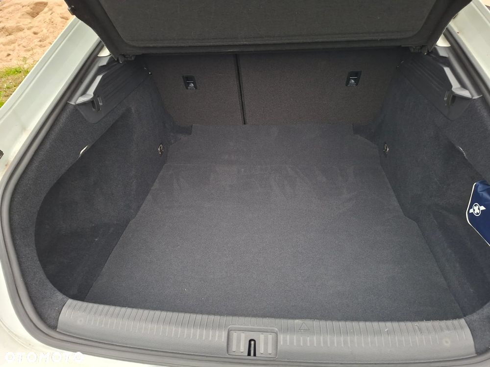 Volkswagen Arteon 2.0 TSI Essence DSG - 13