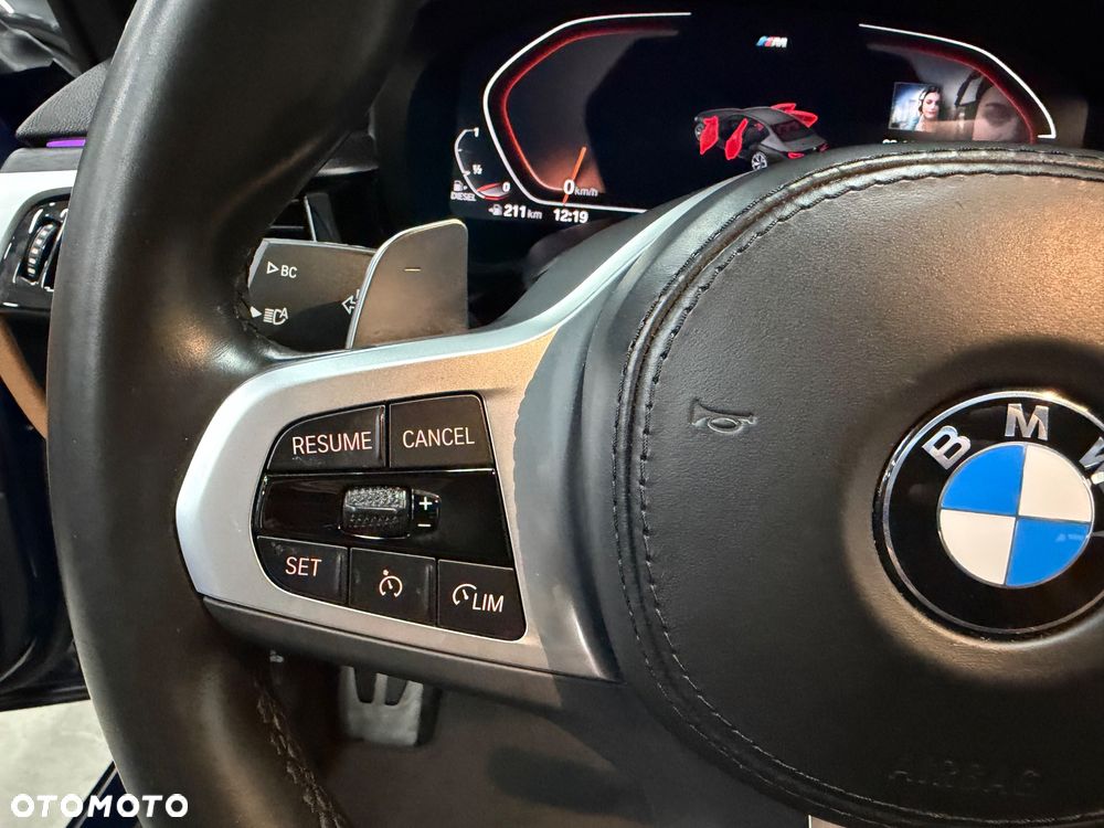 BMW Seria 5 520d xDrive MHEV M Sport sport - 33