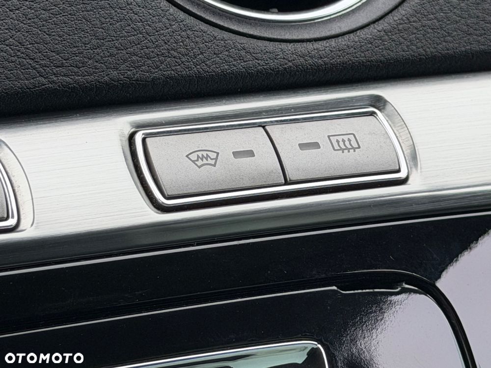 Ford S-Max 2.0 TDCi Titanium - 21