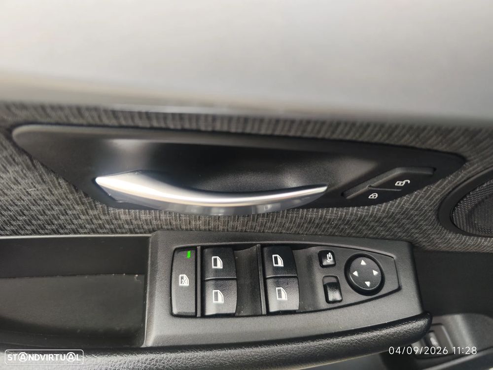 BMW 216 Active Tourer d Advantage - 21