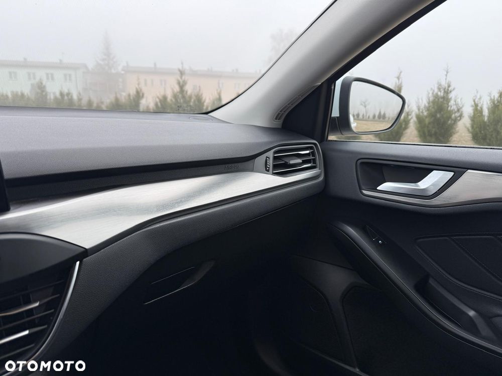 Ford Focus - 12